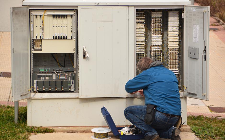 électricien dans le bâtiment Brétigny-sur-Orge